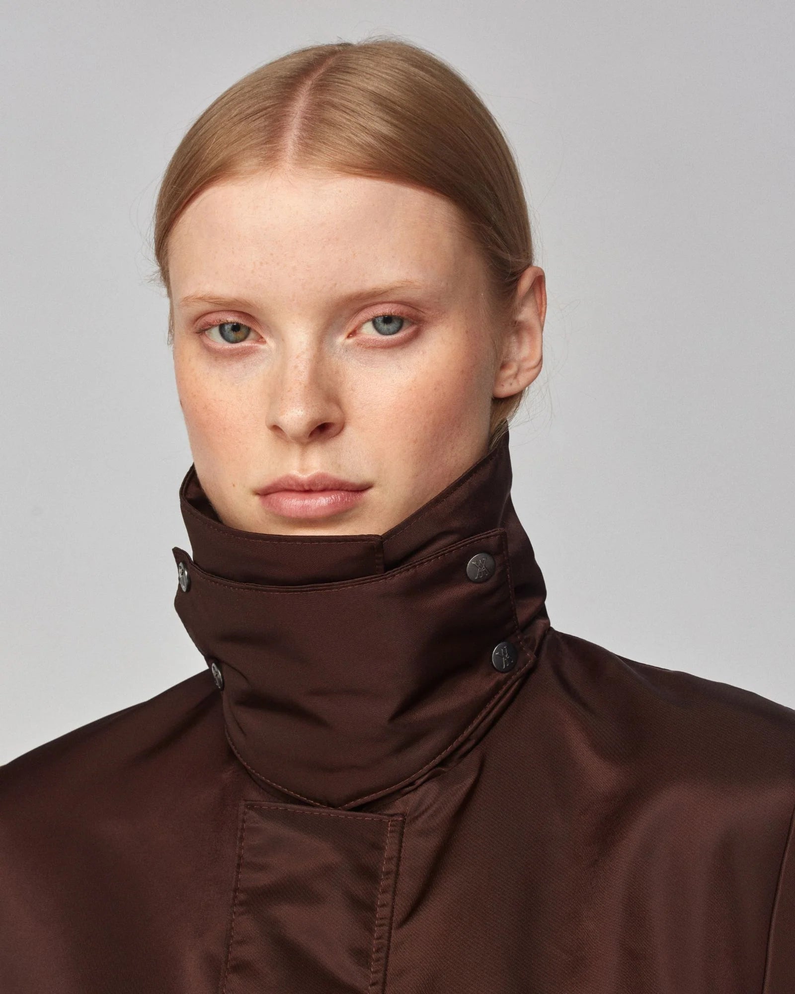 Yagya Short Padded Jacket in Brown